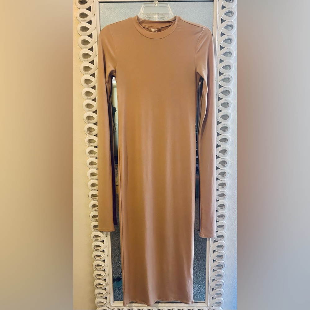 H&M Long Sleeved Mock Turtleneck Super Stretchy Bodycon Dress